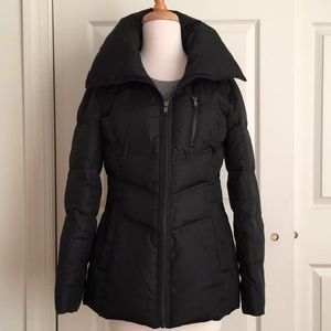 Andrew Marc black down puffer coat women’s size S